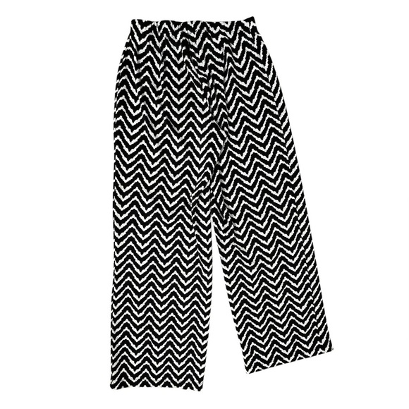 AB Studio Black and White Chevron Wide Leg Pants - Picture 1 of 11